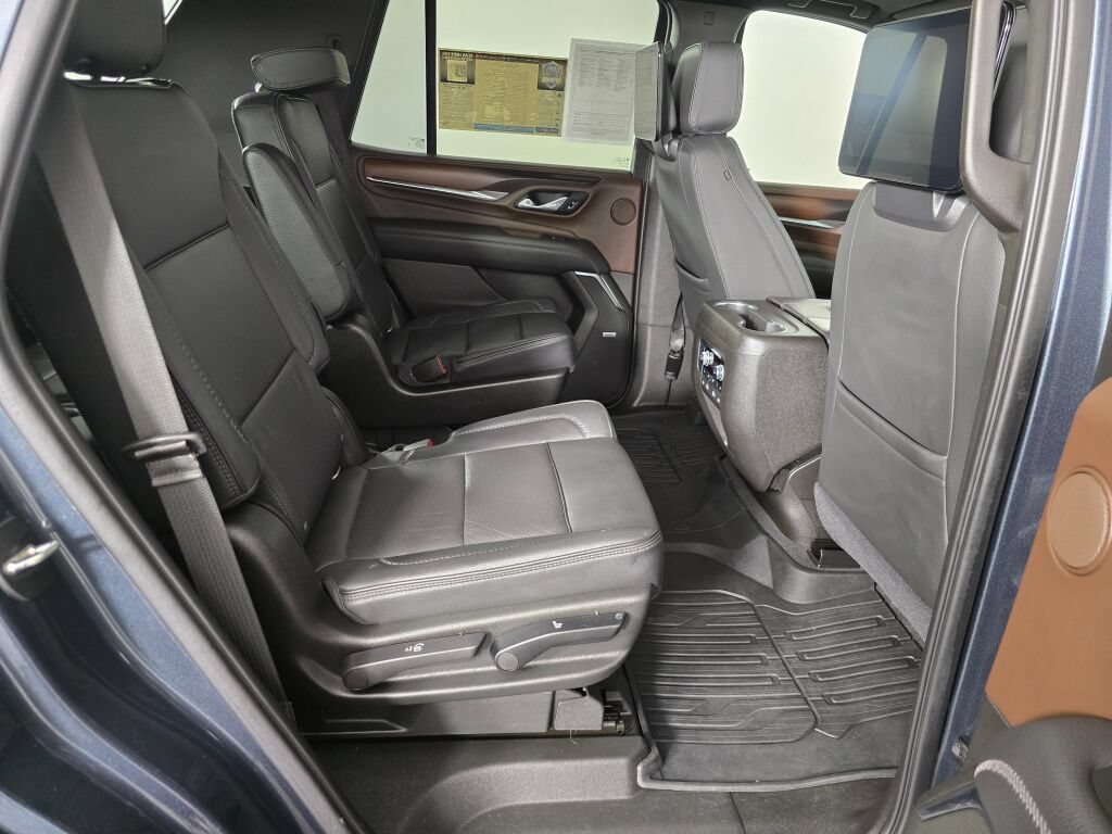 Used 2021 GMC Yukon Denali w/ Denali Ultimate Package AWD/4WD image 42
