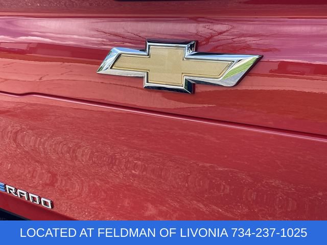 Used 2025 Chevrolet Silverado EV LT AWD/4WD image 30