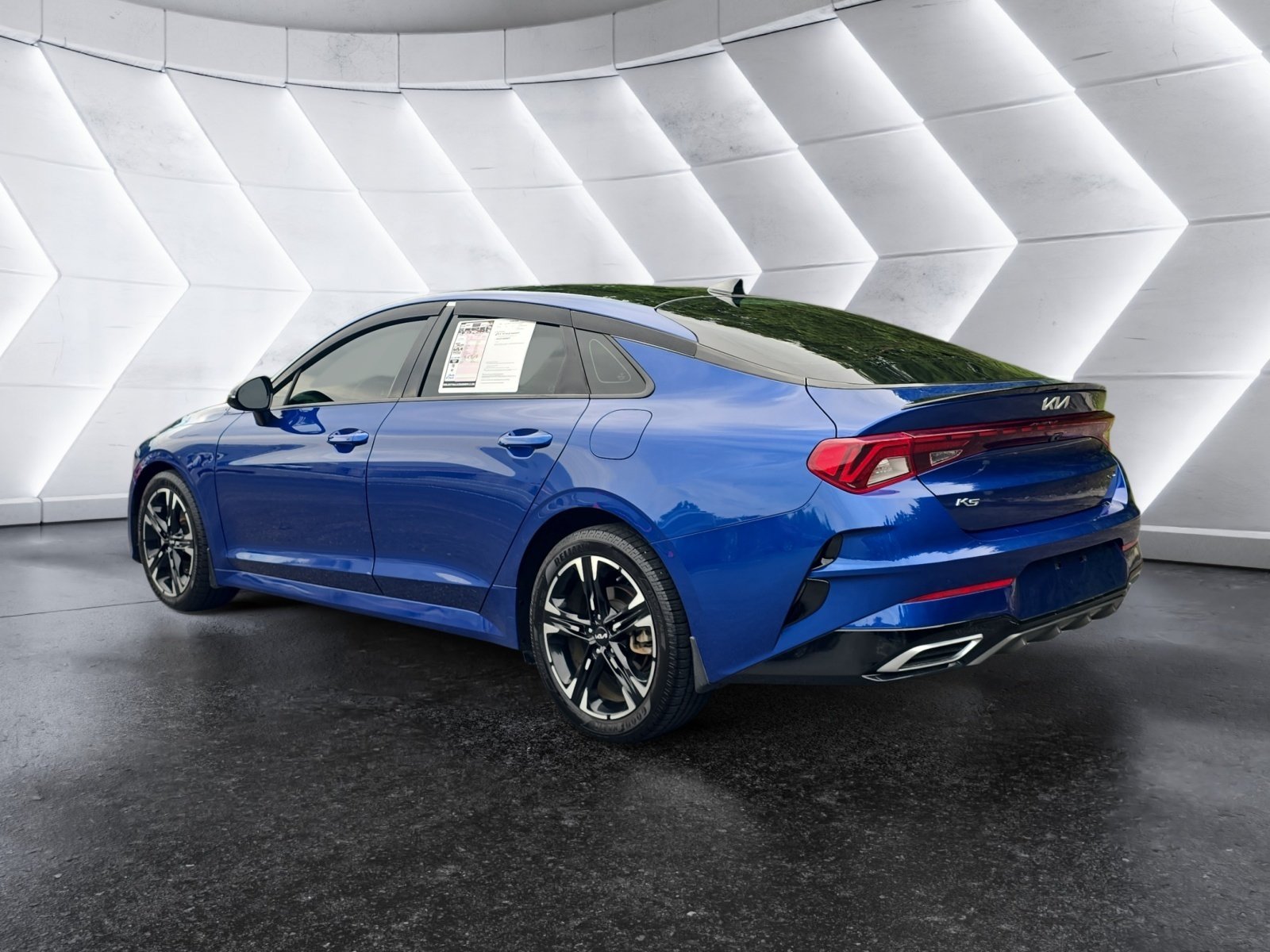 Used 2022 Kia K5 GT-Line w/ GT-Line FWD Premium Package image 3