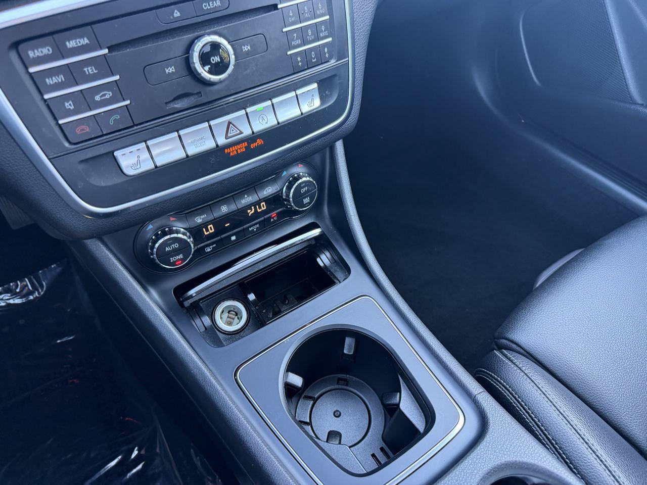 Used 2019 Mercedes-Benz CLA 250 4MATIC image 16