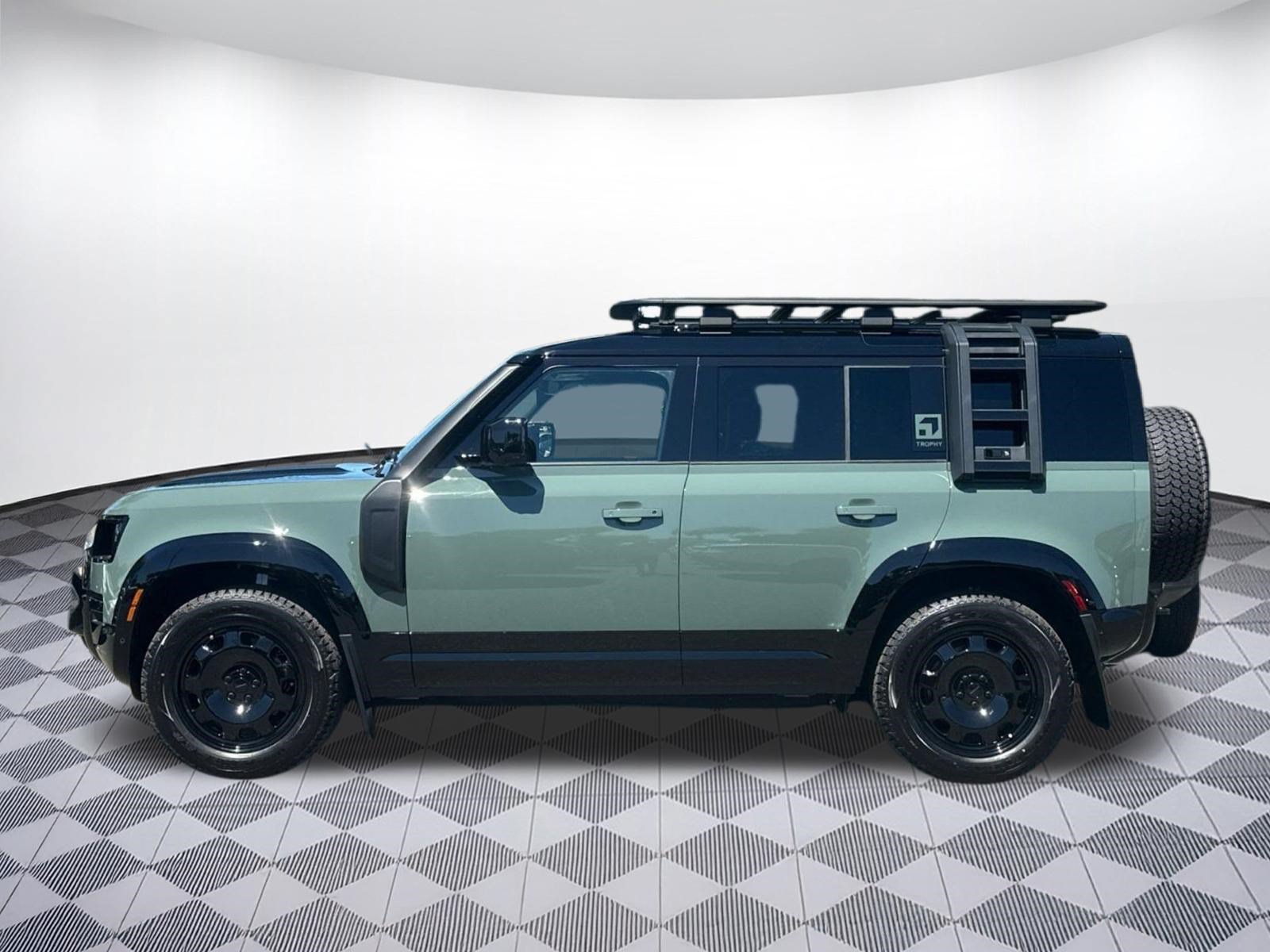 New 2026 Land Rover Defender 110 Trophy Edition AWD/4WD image 2