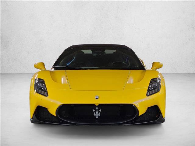 Used 2023 Maserati MC20 Spyder image 2