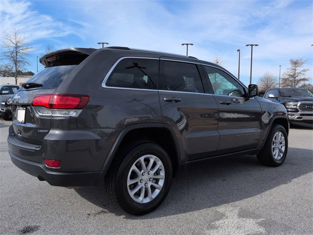 Certified 2021 Jeep Grand Cherokee Laredo image 4