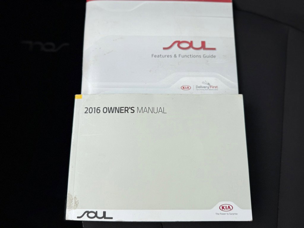 Used 2016 Kia Soul image 13