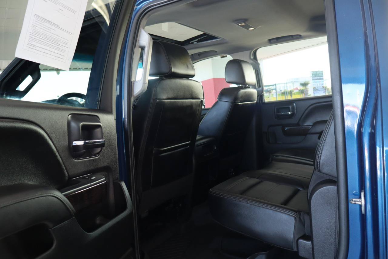 Used 2016 GMC Sierra 3500 Denali w/ Duramax Plus Package AWD/4WD image 29