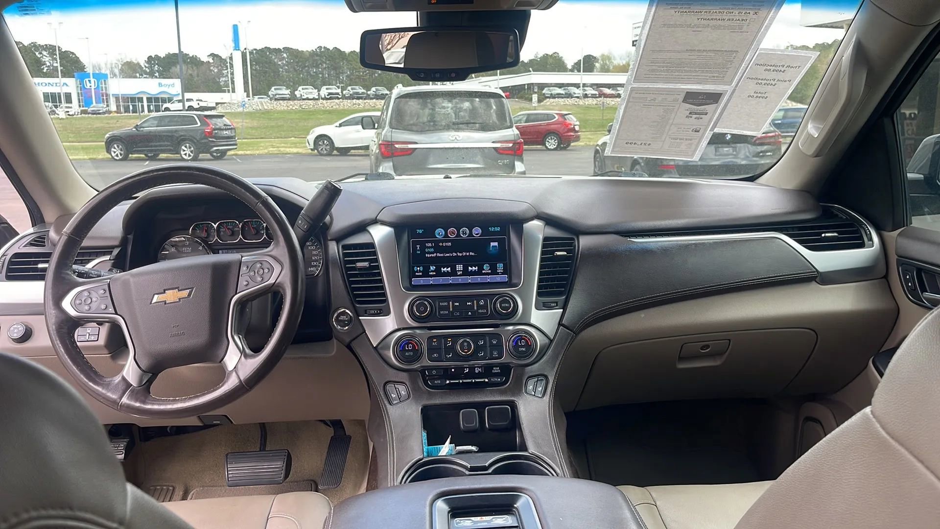 Used 2017 Chevrolet Suburban LT w/ LT Signature Package image 29