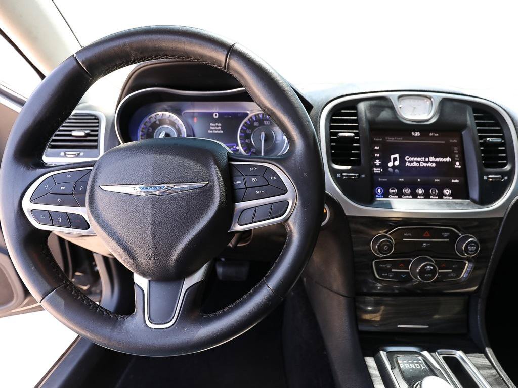 Used 2020 Chrysler 300 Touring L w/ Quick Order Package 2EF RWD image 13