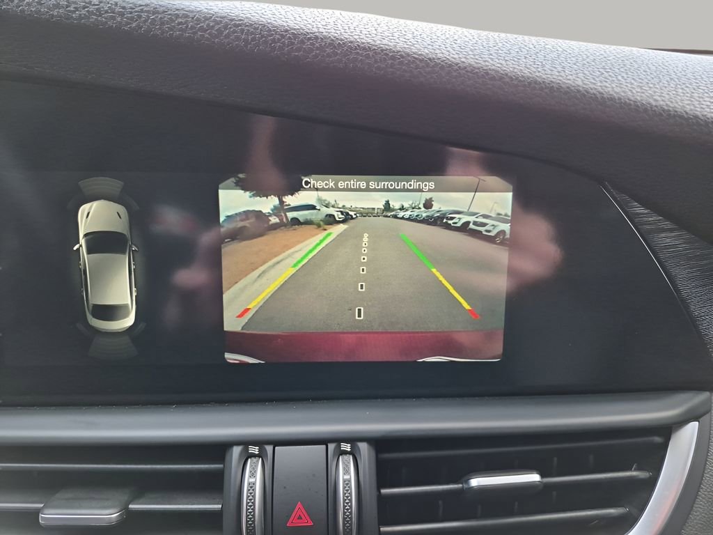 Used 2019 Alfa Romeo Giulia w/ Nero Edizione image 43