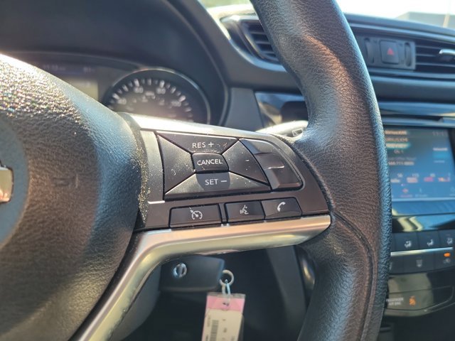 Used 2020 Nissan Rogue S image 25