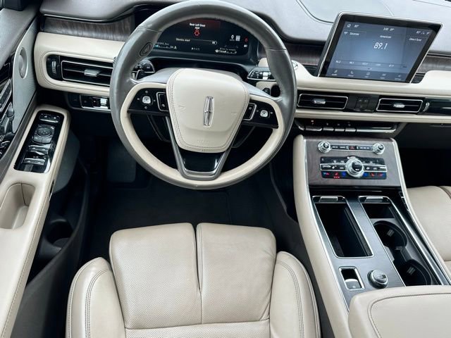 Used 2020 Lincoln Aviator Reserve w/ Equipment Group 201A image 14