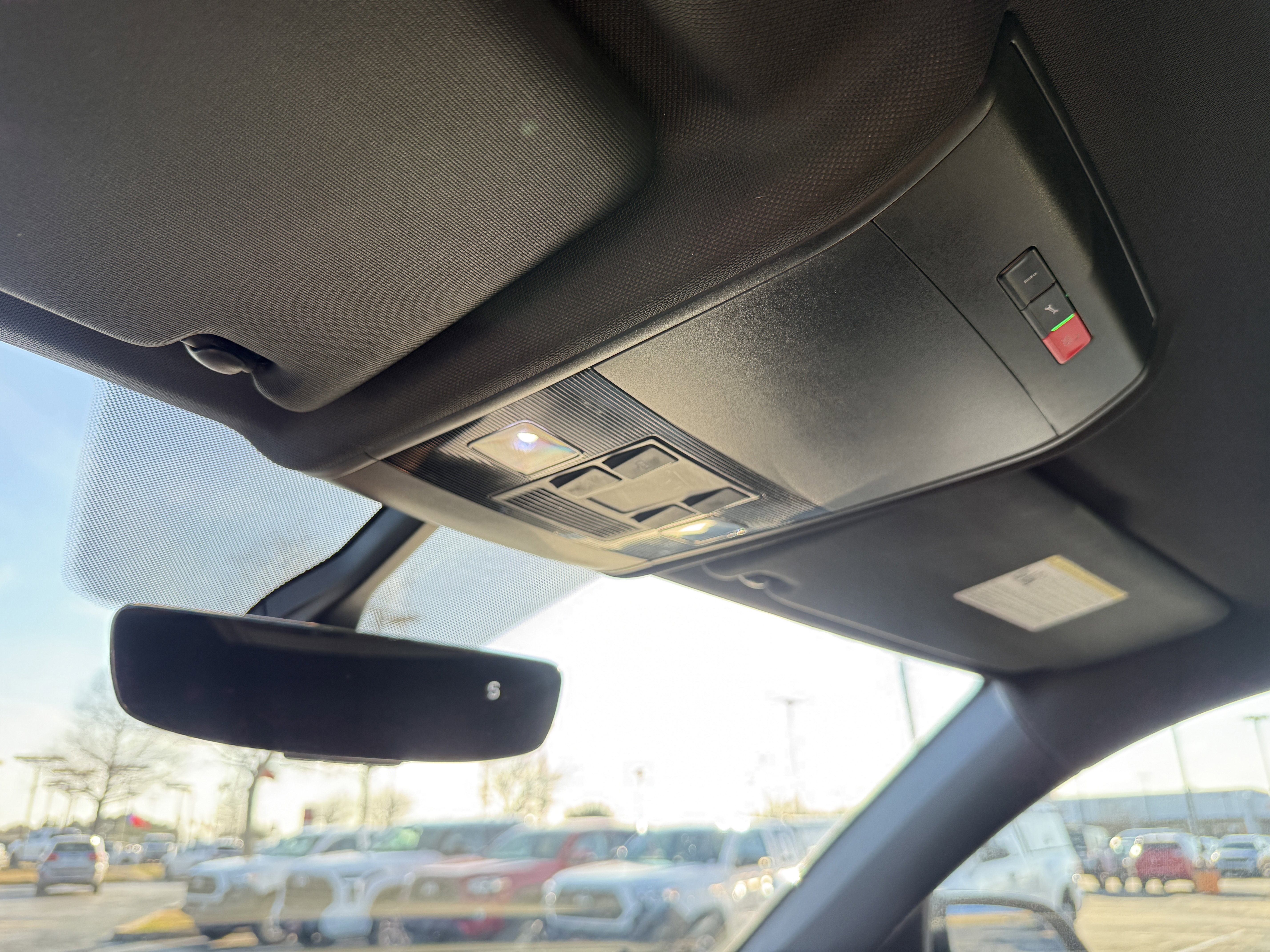 Used 2021 Volkswagen Atlas Cross Sport S FWD image 30