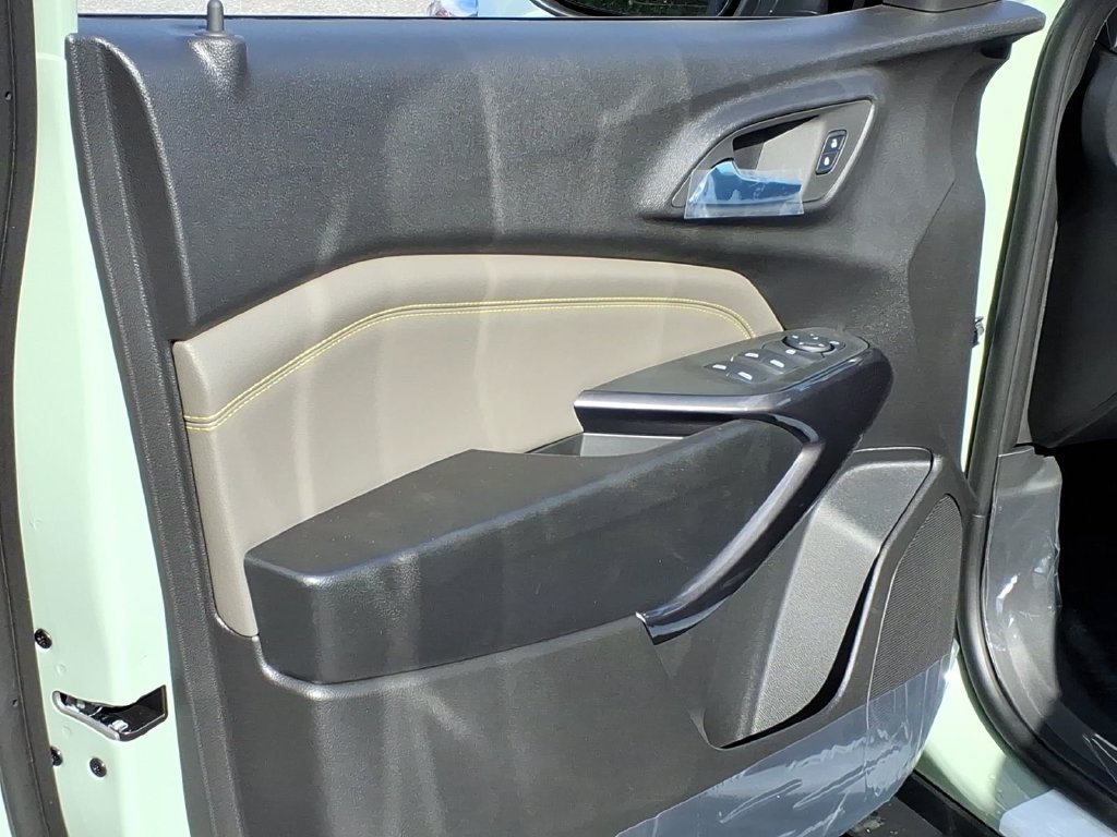 New 2026 Chevrolet Trax ACTIV w/ Driver Confidence Package FWD image 13