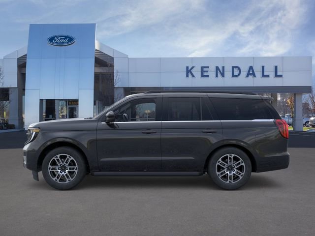Used 2026 Ford Expedition Active AWD/4WD image 3