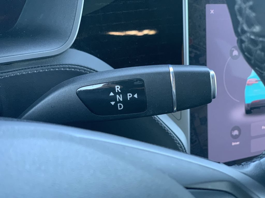 Used 2018 Tesla Model X 75D AWD/4WD image 13