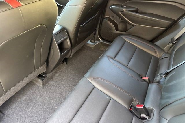 Certified 2025 Chevrolet Trax RS w/ Driver Confidence Package image 3