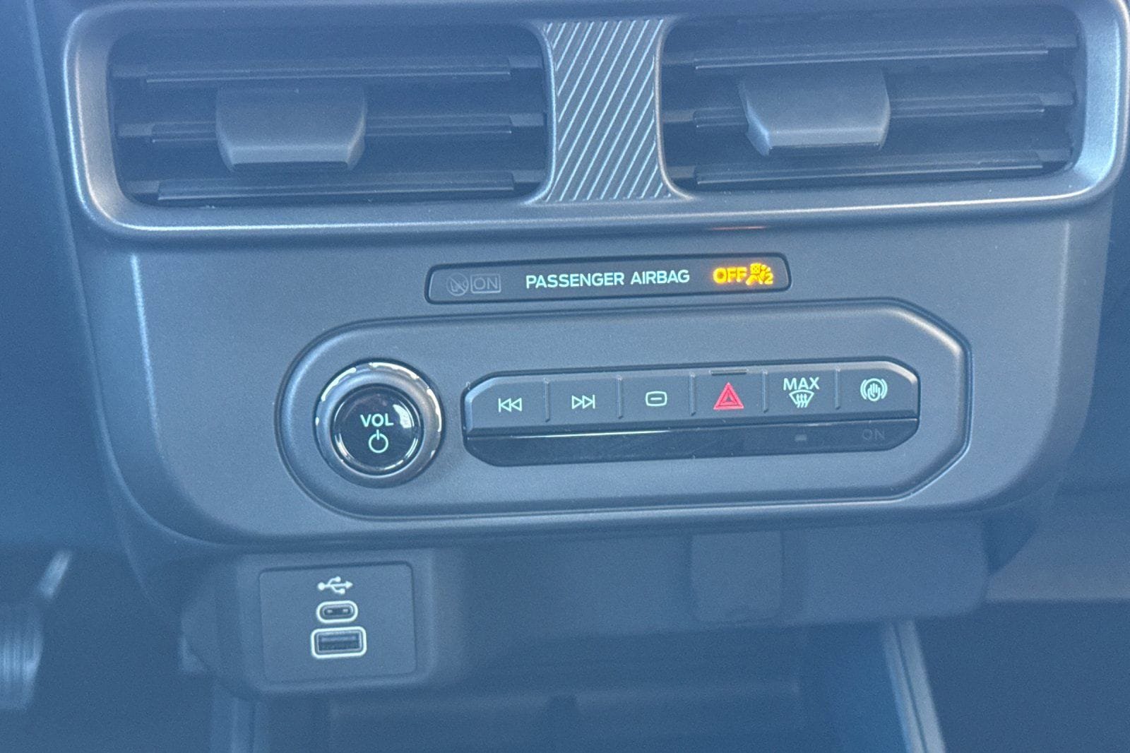 Used 2025 Ford Maverick XL FWD image 22