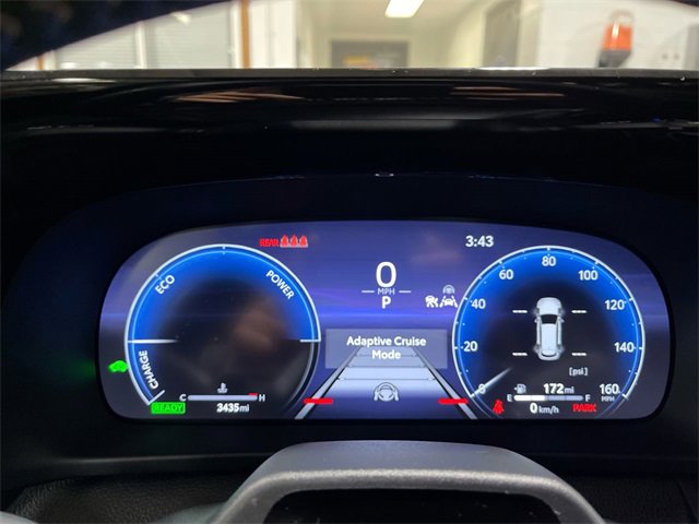 Used 2025 Toyota Crown Signia image 15