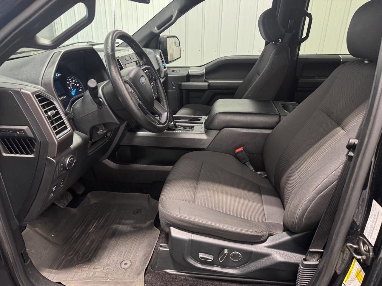 Used 2016 Ford F150 XLT w/ Equipment Group 302A Luxury image 8