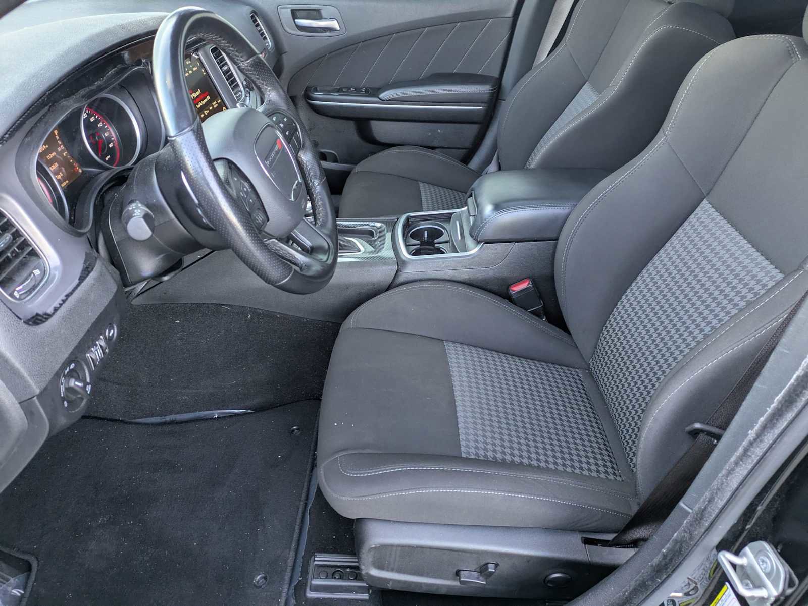 Used 2023 Dodge Charger Scat Pack w/ Harman/Kardon Audio Group image 15