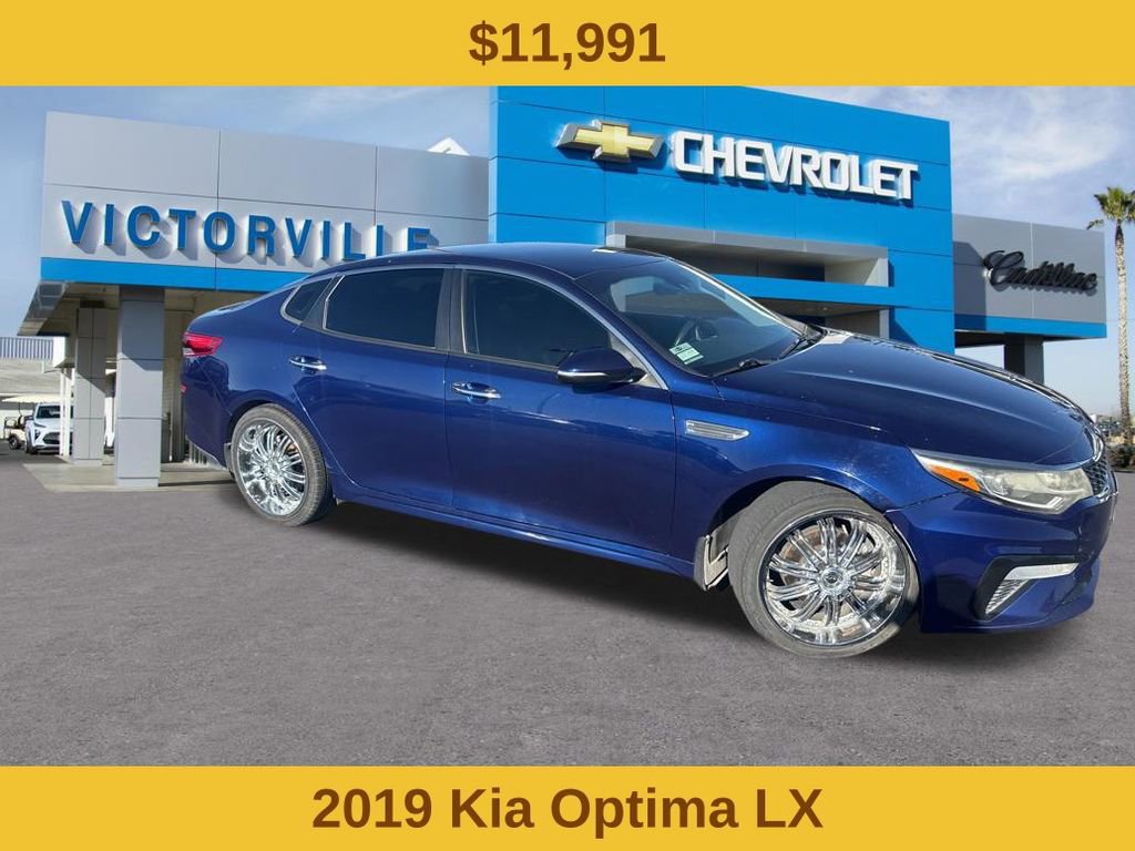 Used 2019 Kia Optima LX FWD image 2