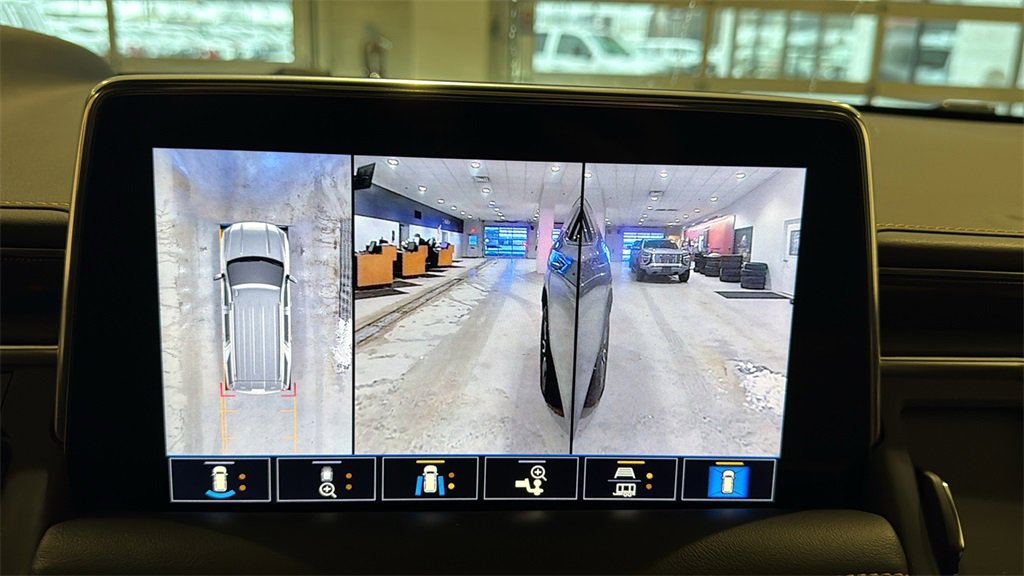 Used 2021 GMC Yukon AT4 w/ AT4 Premium Plus Package image 43