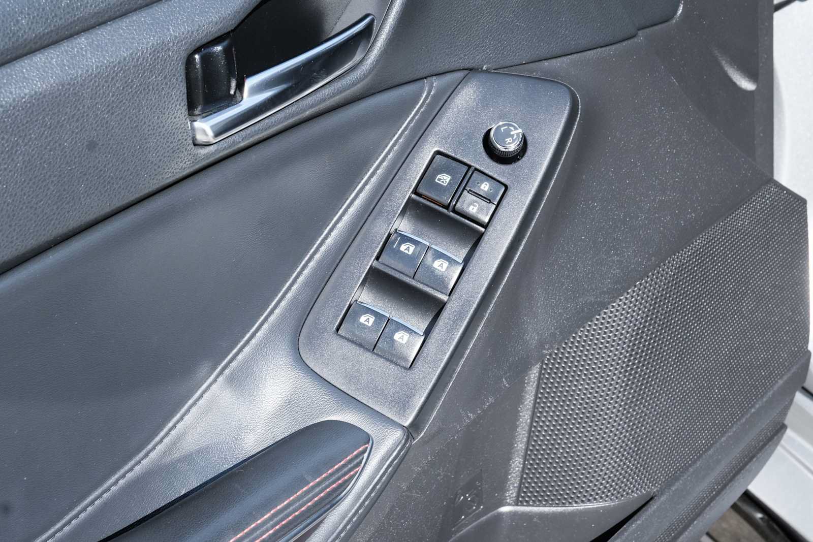 Used 2020 Toyota Avalon TRD FWD image 35