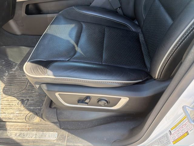 Used 2021 RAM 1500 Laramie AWD/4WD image 9