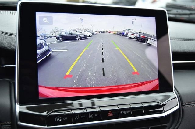 Used 2023 Jeep Compass Limited image 13