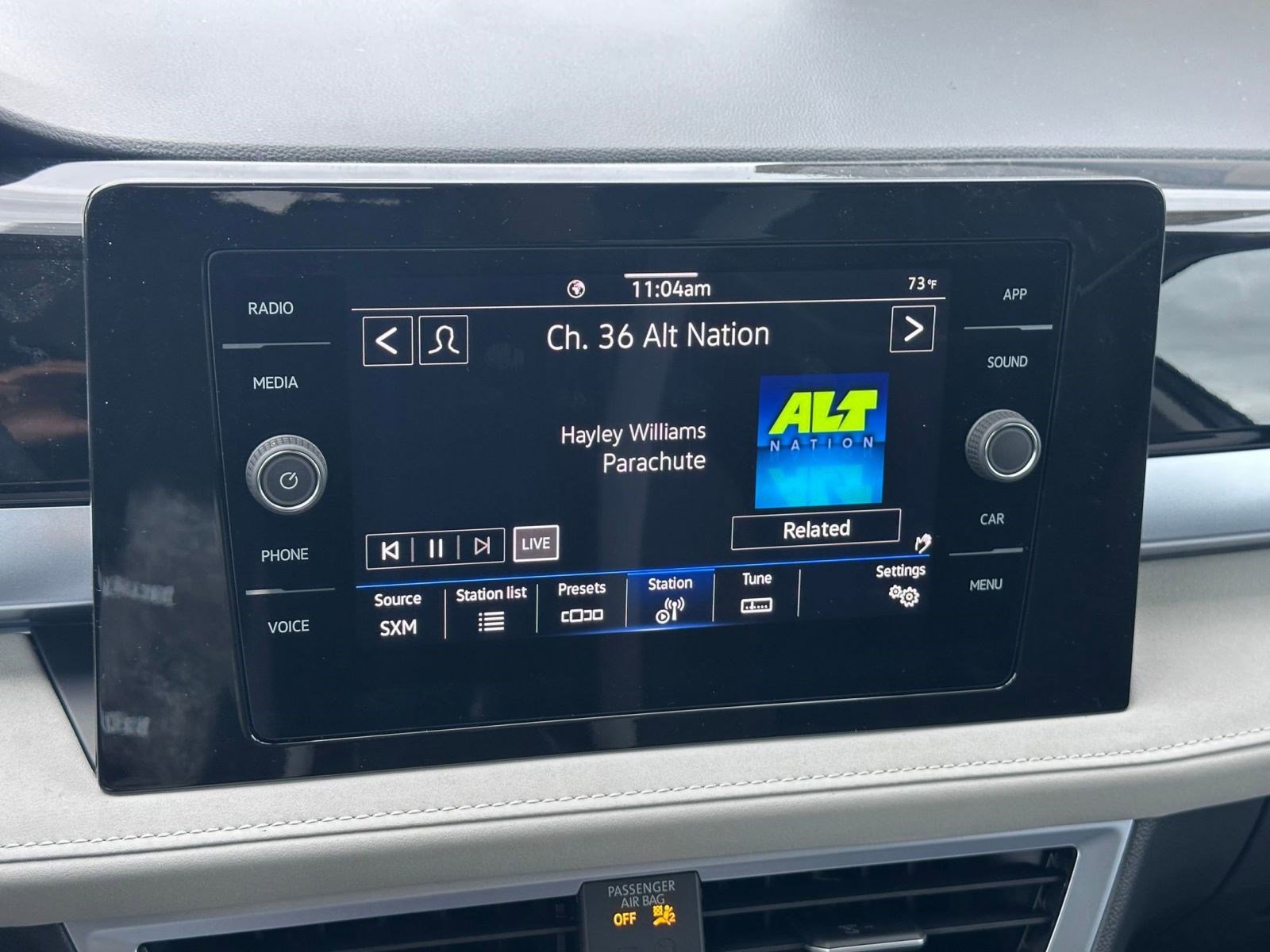 New 2026 Volkswagen Taos SE image 24