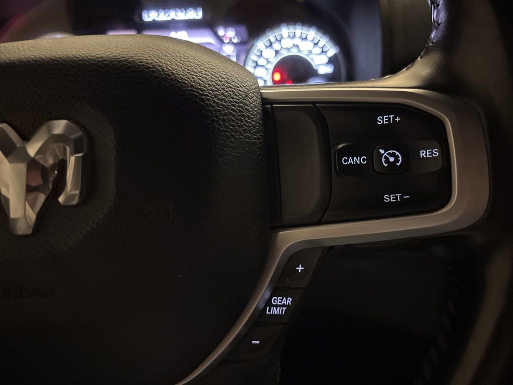 Used 2021 RAM 1500 Big Horn image 17