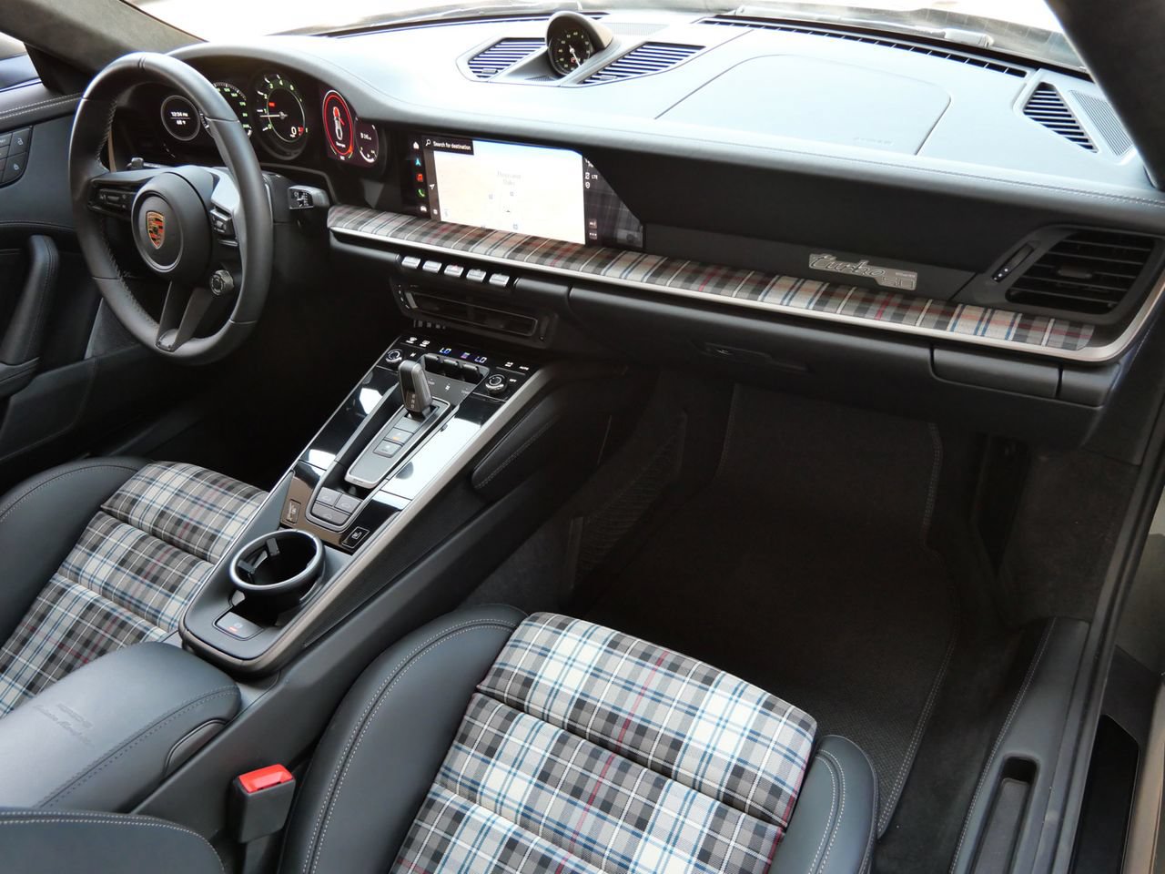 Used 2025 Porsche 911 Turbo AWD/4WD image 23