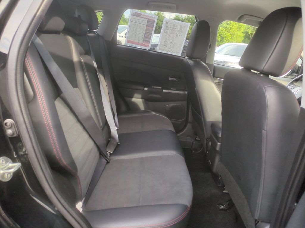Used 2024 Mitsubishi Outlander Sport AWD image 15