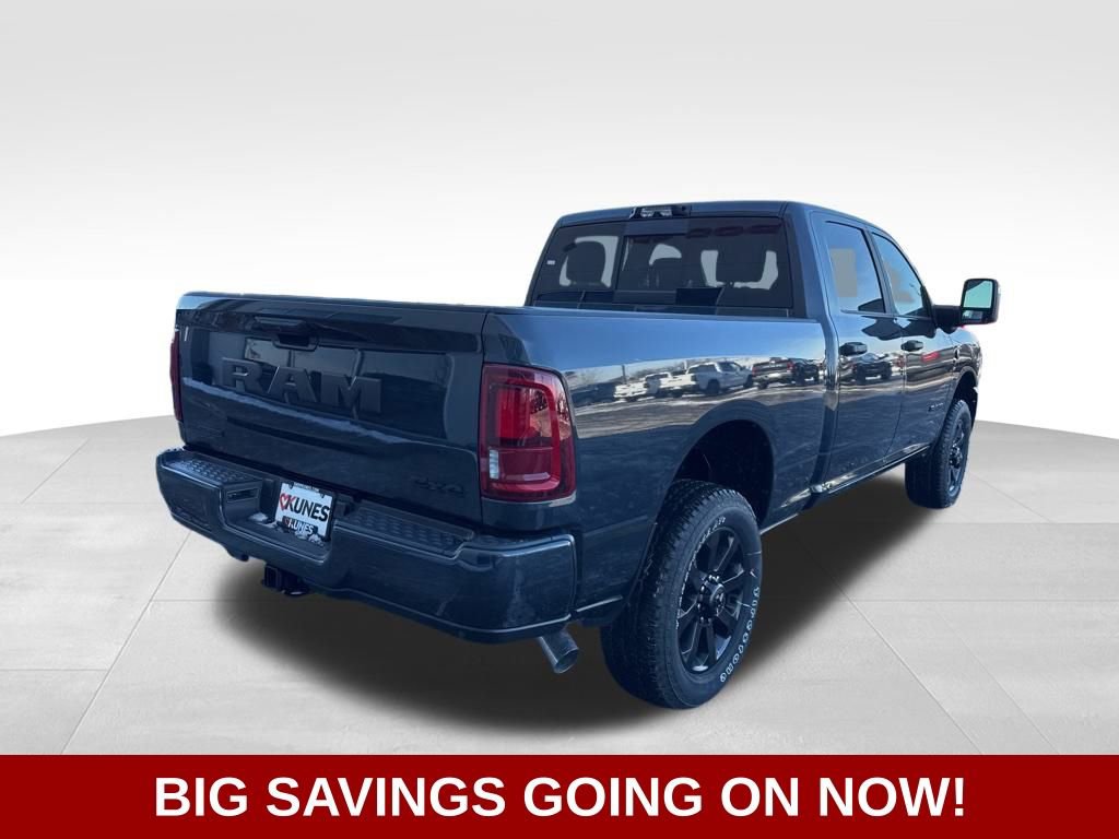 New 2026 RAM 3500 Big Horn AWD/4WD image 11