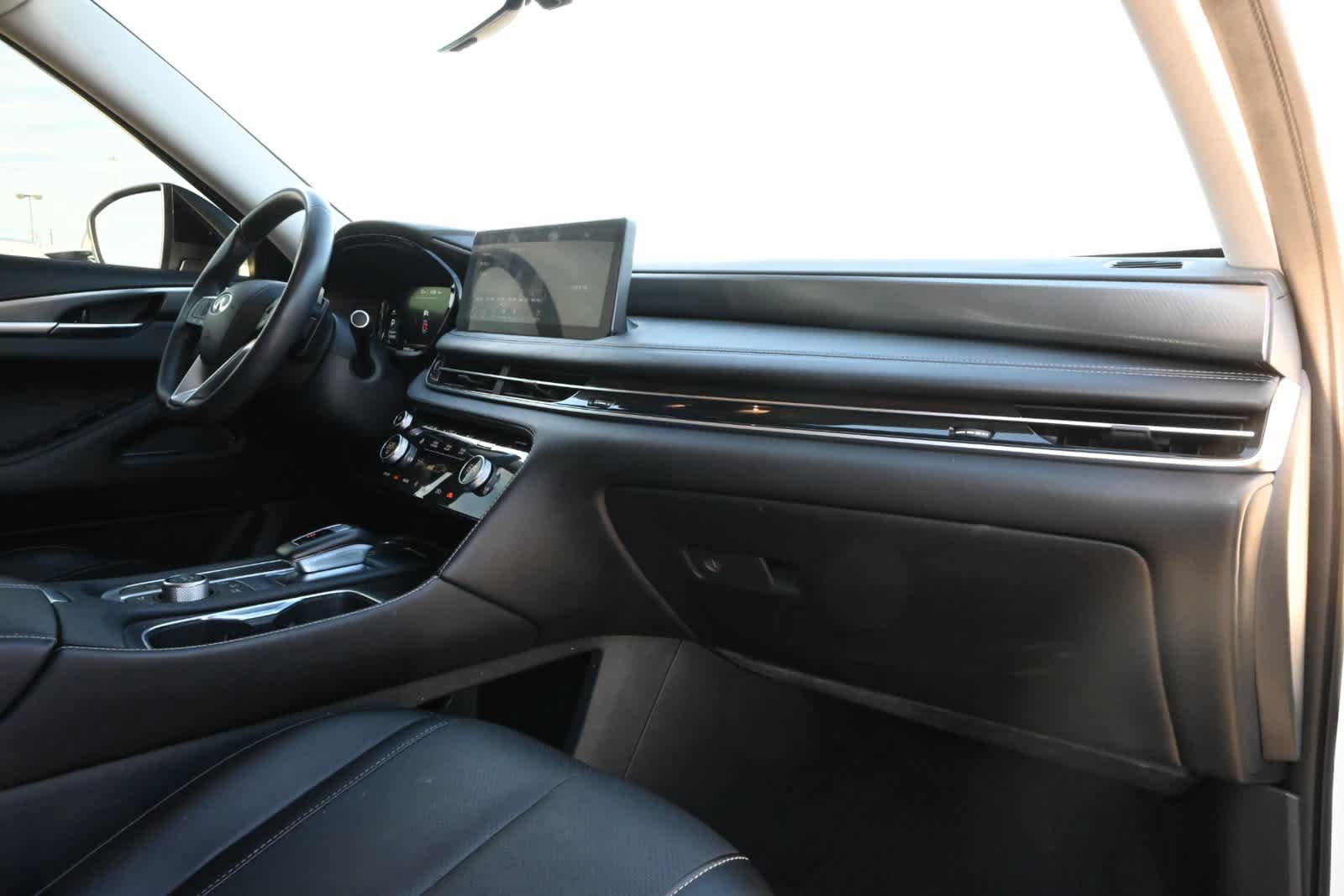 Certified 2024 INFINITI QX60 Luxe FWD image 22