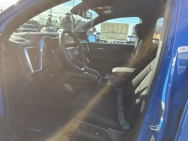 New 2026 GMC Canyon Elevation w/ Convenience Package image 9