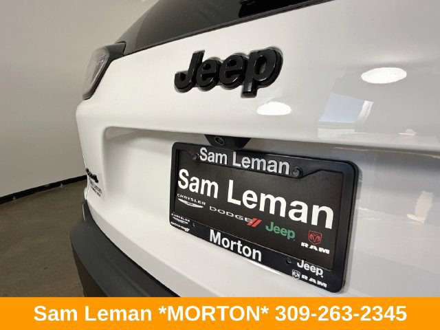 Used 2023 Jeep Cherokee Altitude Lux w/ Lux Elite Package AWD/4WD image 40