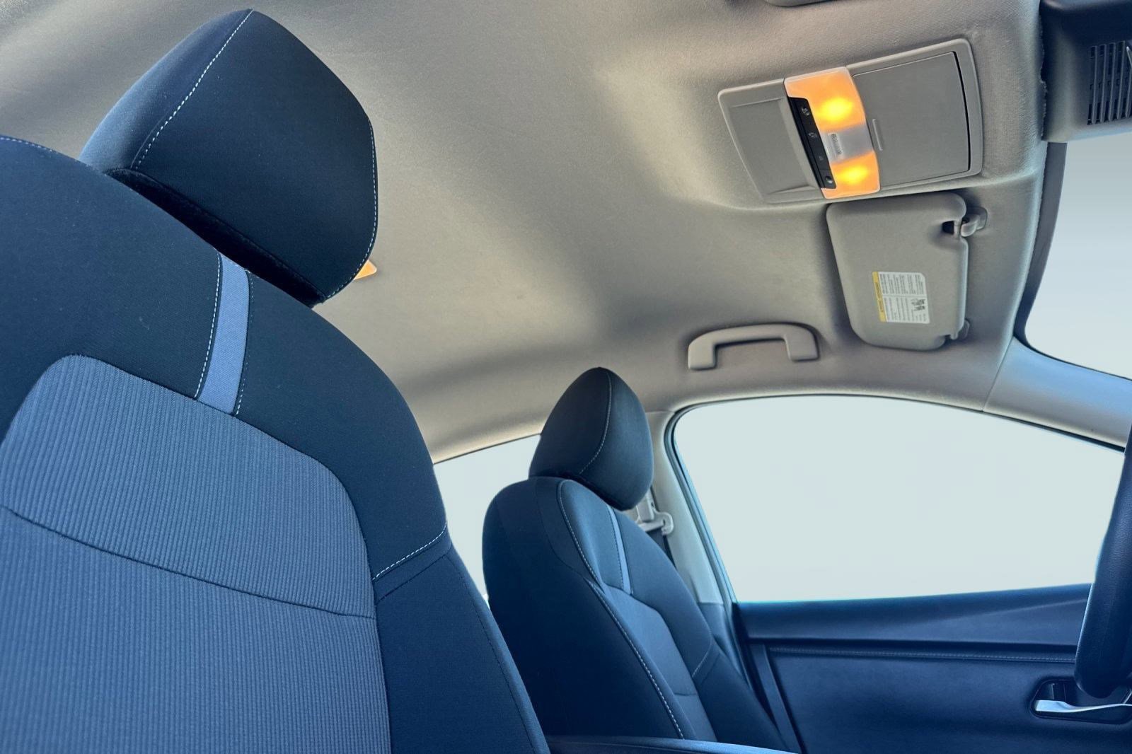 Used 2024 Nissan Sentra SV image 25