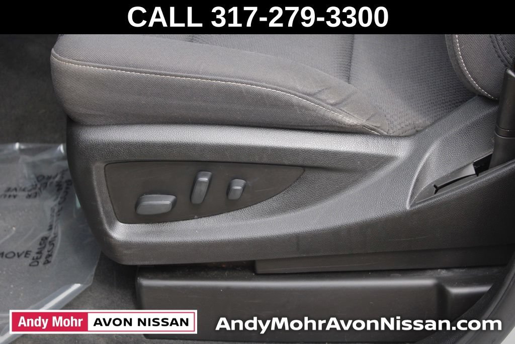 Used 2019 Chevrolet Silverado 1500 LT w/ All Star Edition AWD/4WD image 15