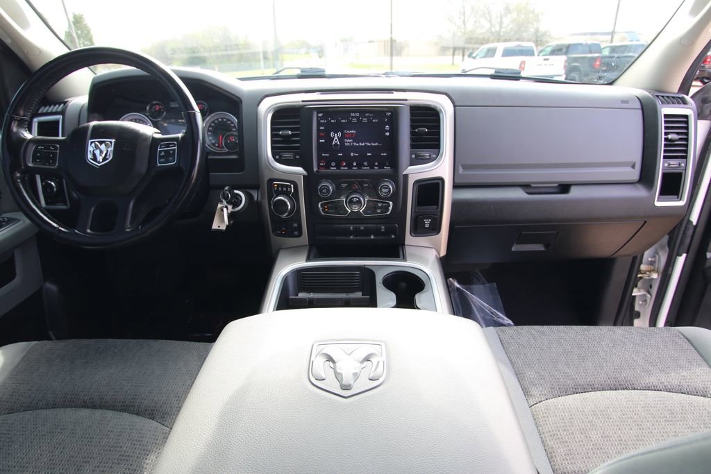 Used 2019 RAM 1500 Classic Warlock AWD/4WD image 44