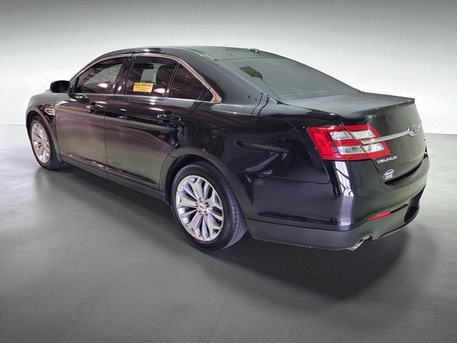 Used 2019 Ford Taurus Limited image 19