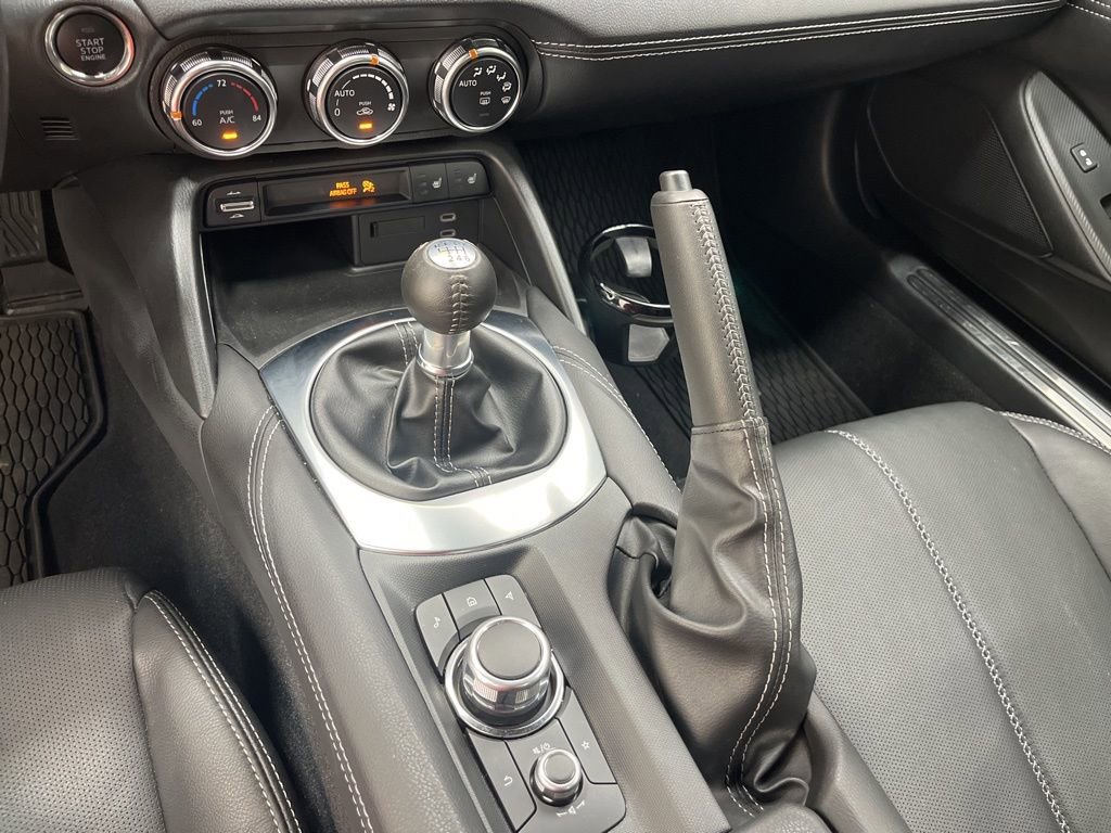 Used 2024 MAZDA MX-5 Miata RF Grand Touring w/ Weather Package RWD image 28