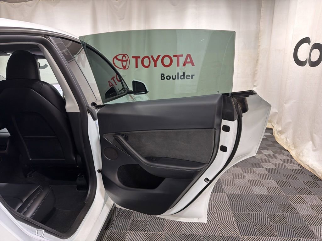 Used 2023 Tesla Model Y Long Range AWD/4WD image 11