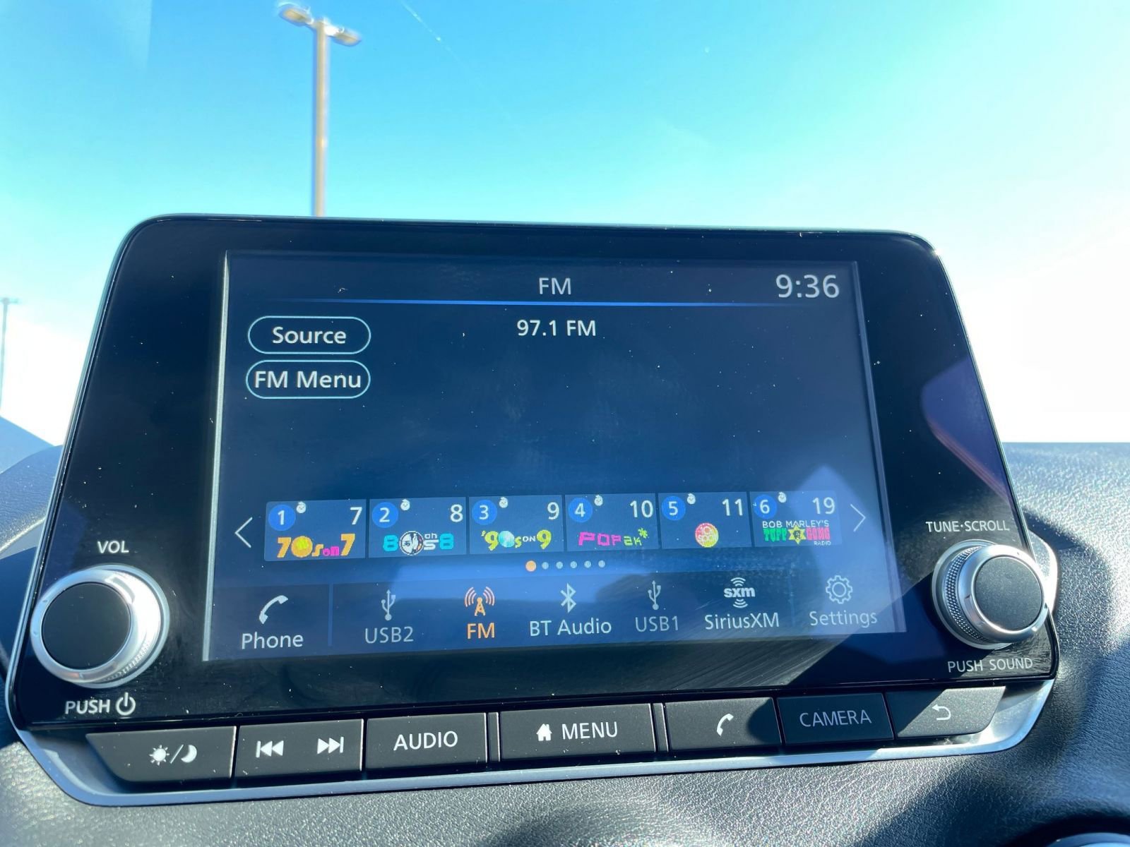 Used 2025 Nissan Sentra SV image 20