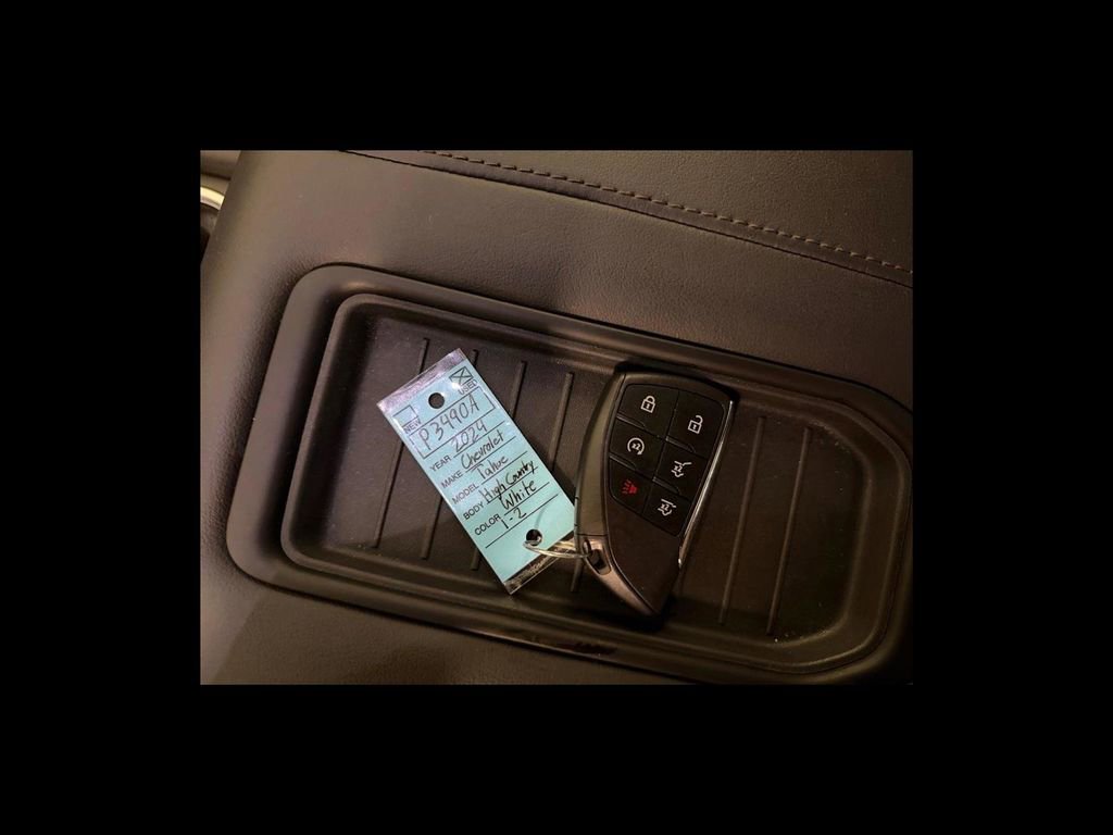 Used 2024 Chevrolet Tahoe High Country w/ Max Trailering Package AWD/4WD image 27