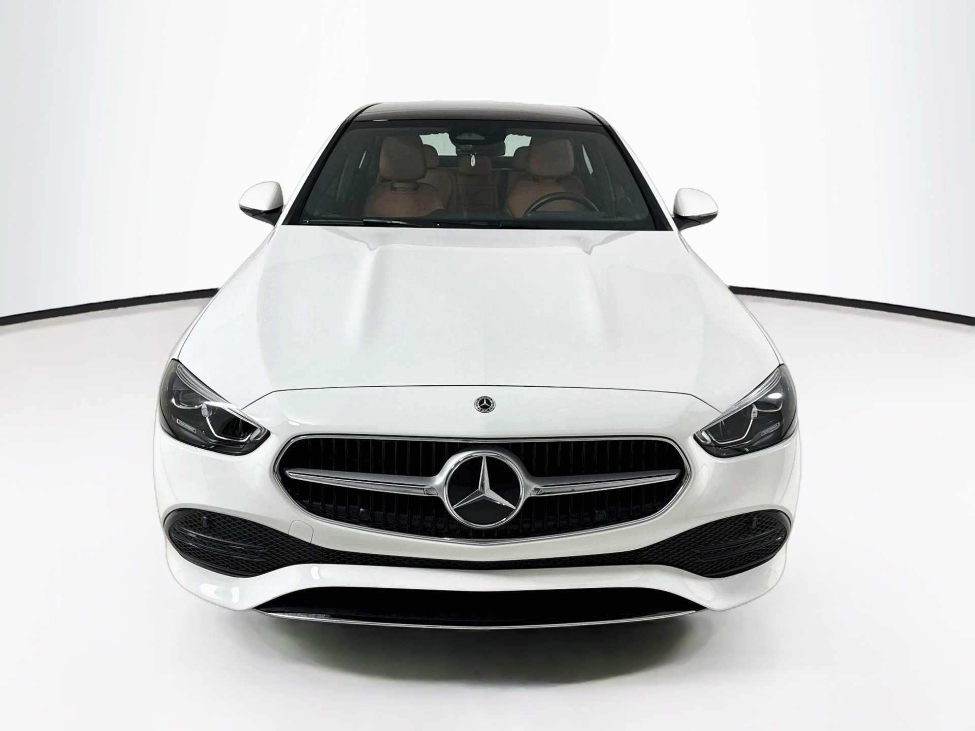 Used 2025 Mercedes-Benz C 300 Sedan image 2