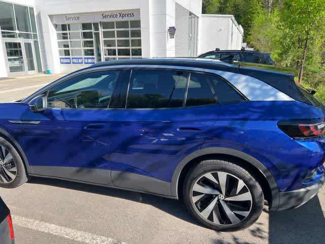 Used 2022 Volkswagen ID.4 Pro S w/ Gradient Package AWD/4WD image 2