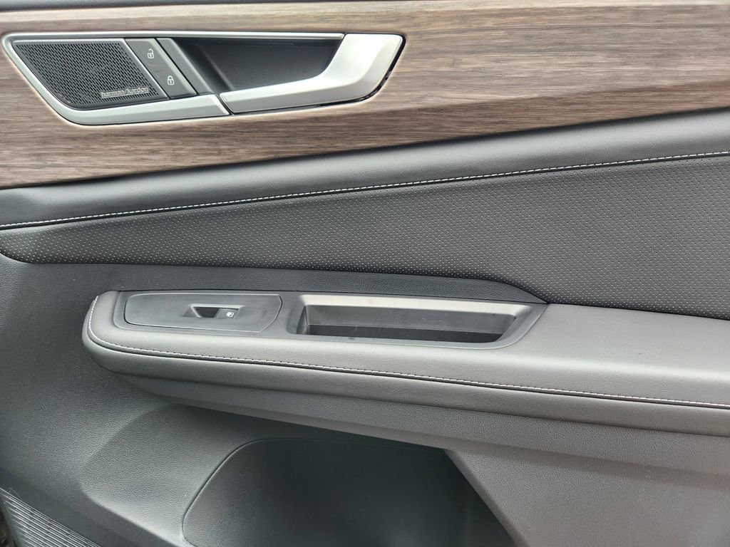 New 2025 Volkswagen Atlas SEL Premium R-Line image 19