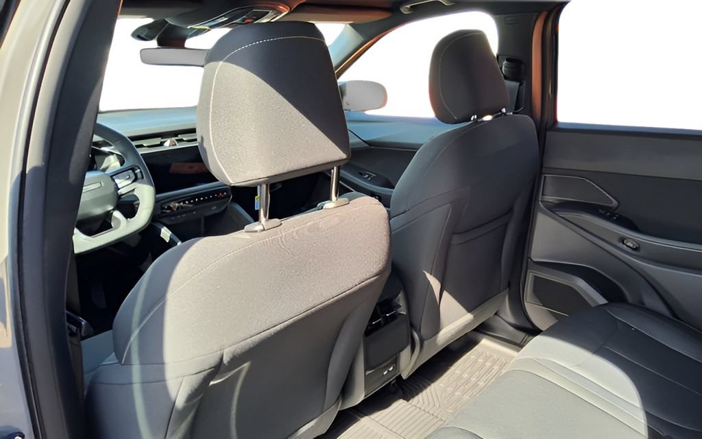 New 2026 Jeep Cherokee Laredo AWD/4WD image 29