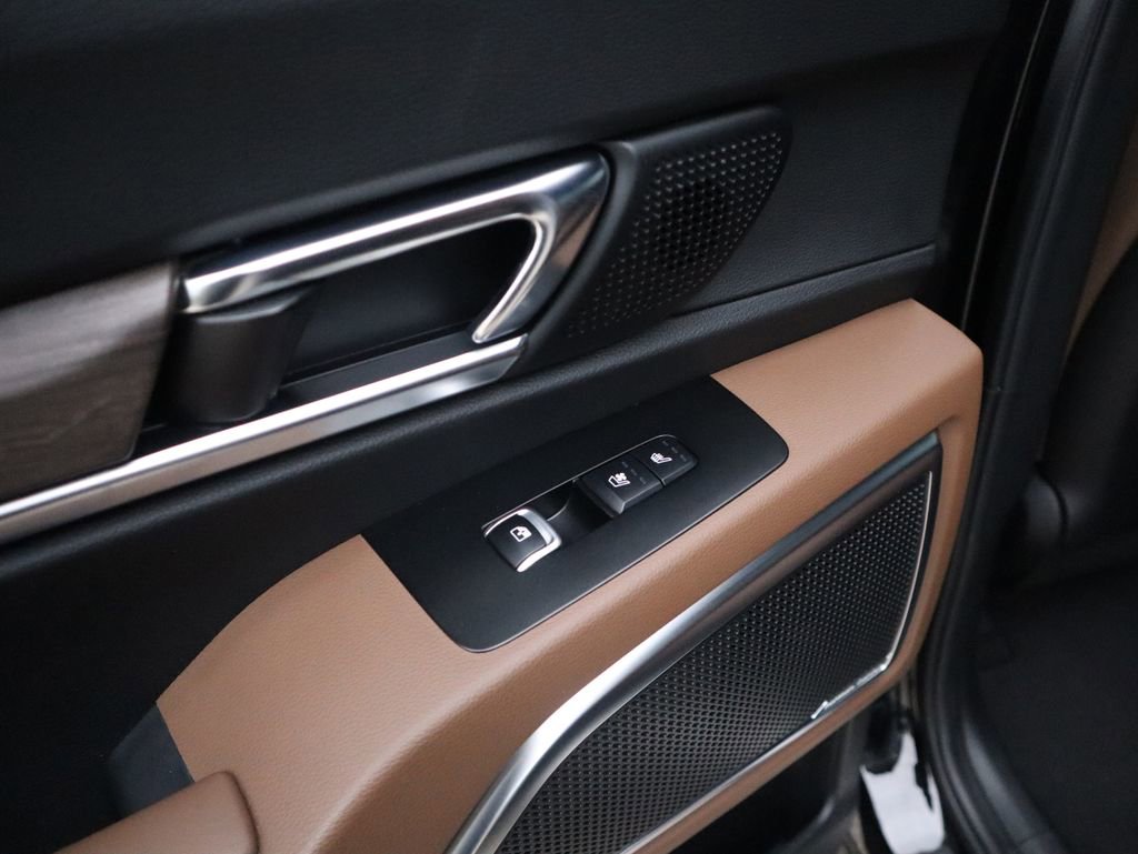 Used 2022 Kia Telluride SX w/ SX Prestige Package image 14