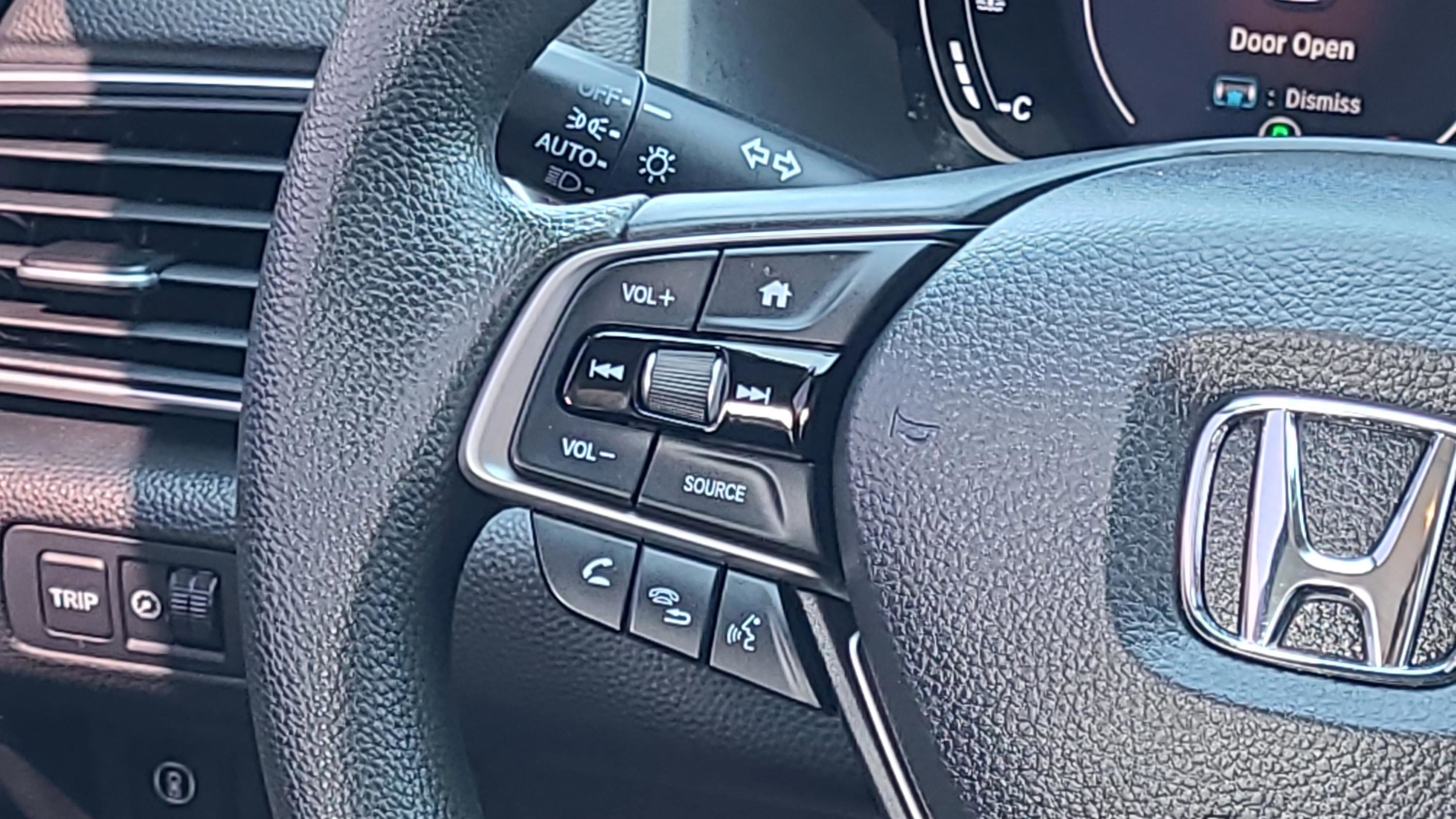 Used 2019 Honda Accord LX image 14
